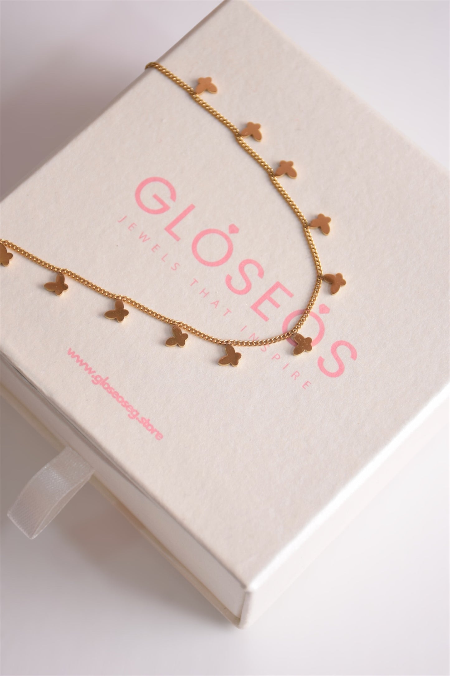 Elegant butterfly necklace