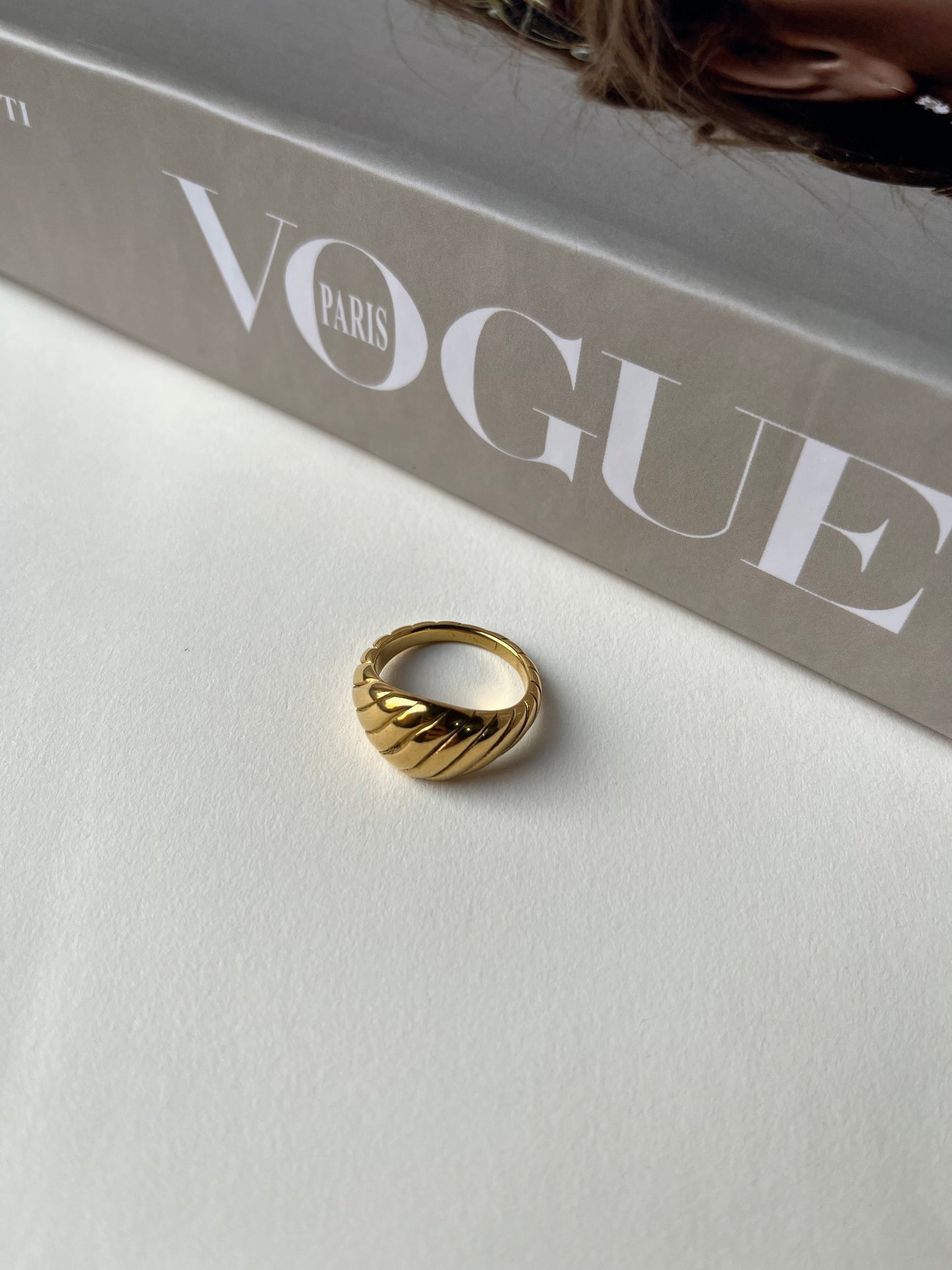 Stripes braided rope ring