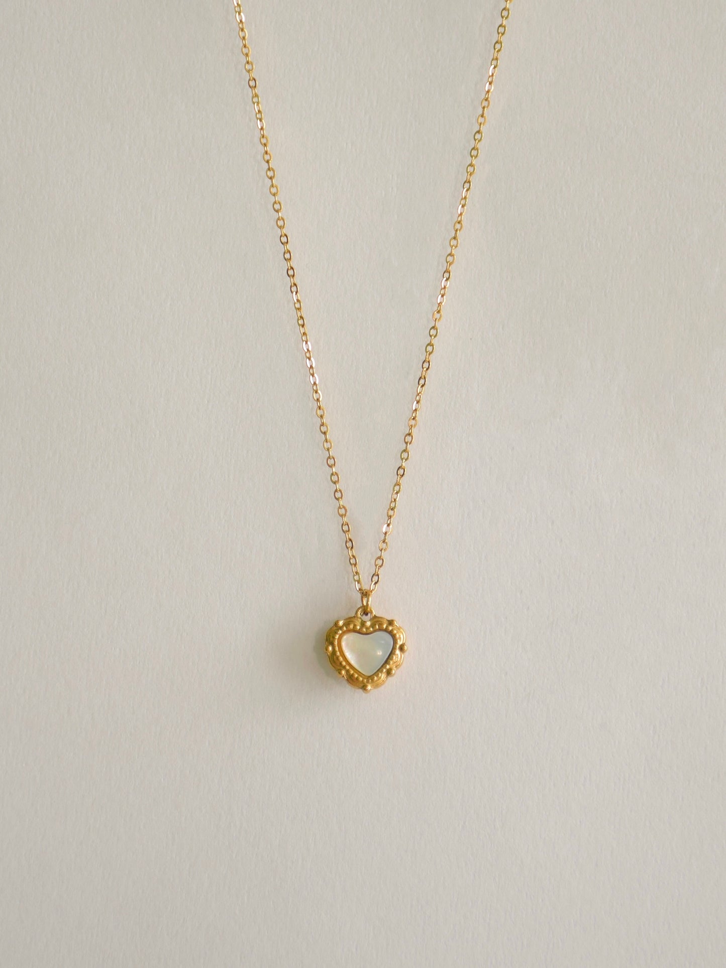 Love shell pendant necklace