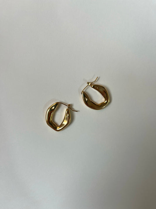 Hammered irregular hoop earrings