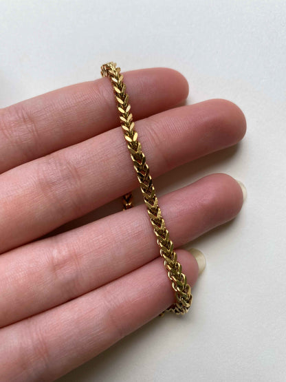 Mesh slider chain bracelet