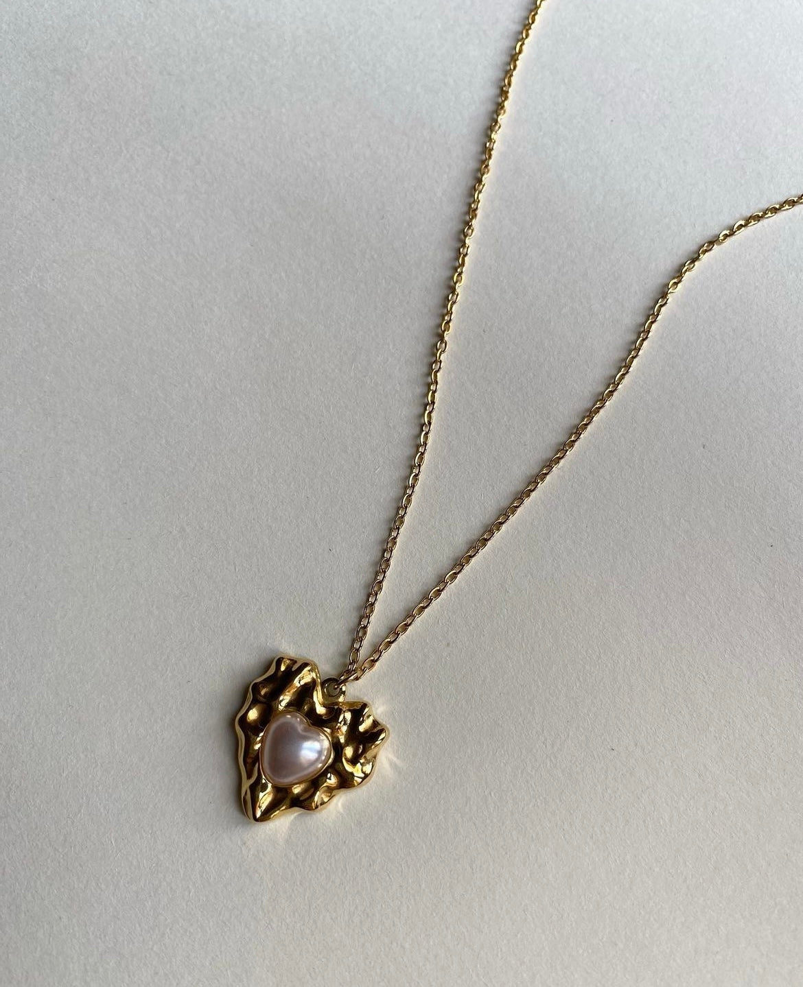 Pearl heart shape necklace