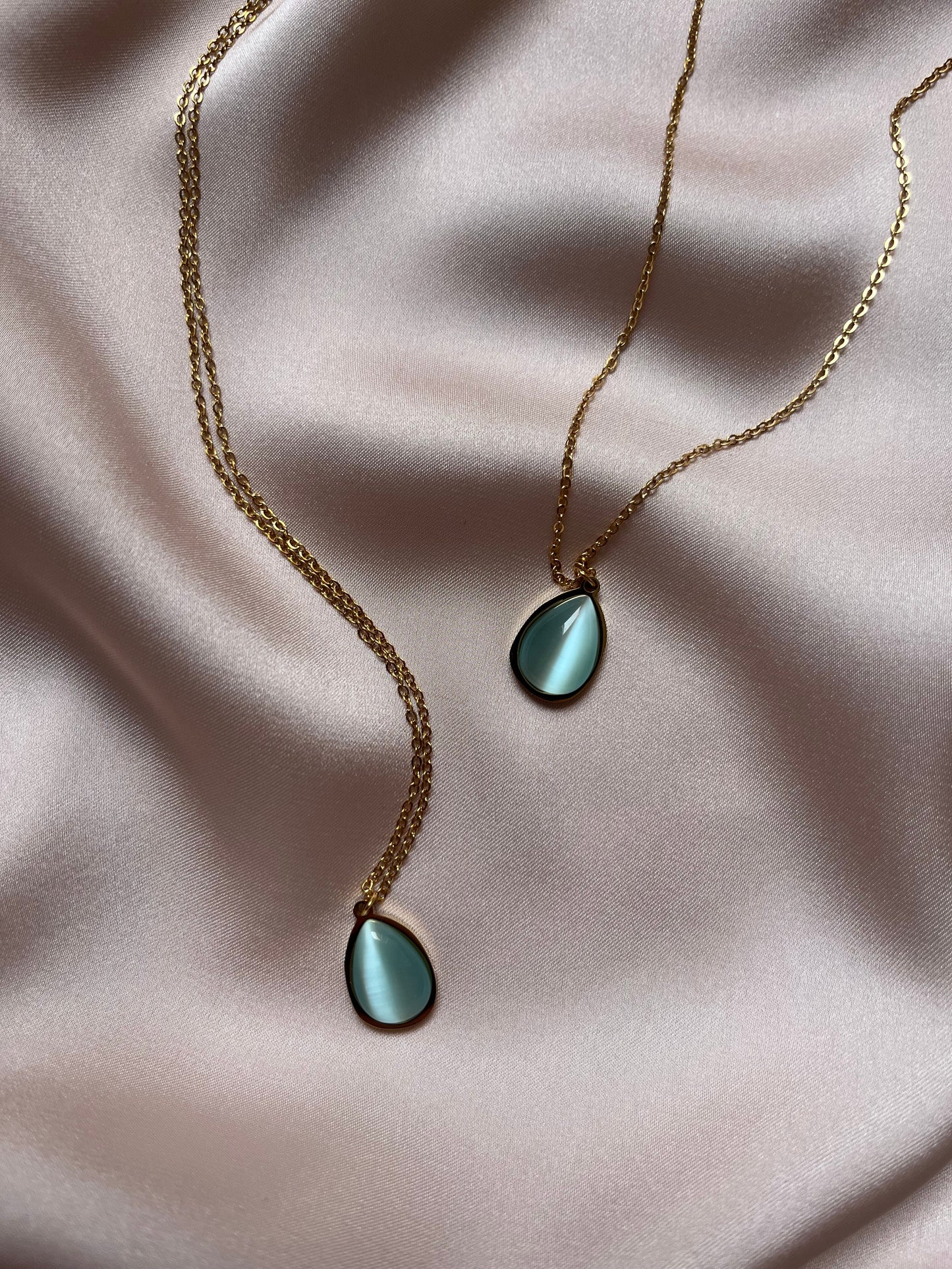 Eye stone teardrop pendant necklace