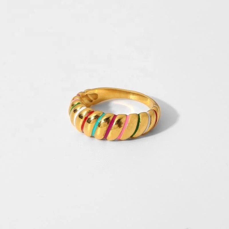 Colourful twisted croissant ring