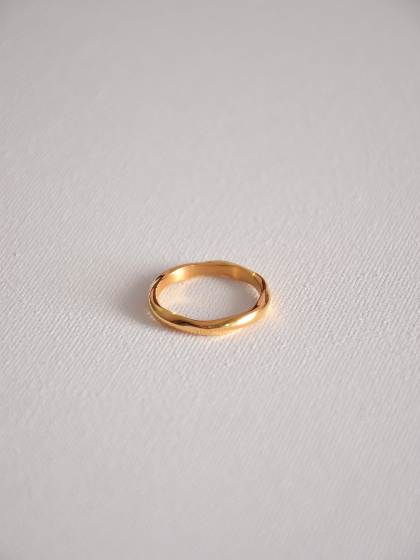 Golden veil ring