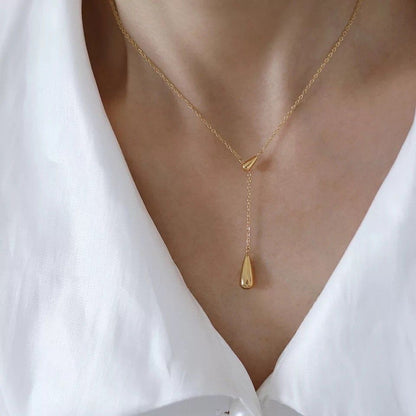 Cone pendant necklace